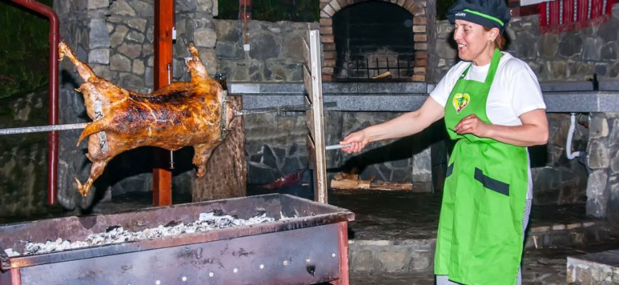 Degusta preparate in aer liber 
